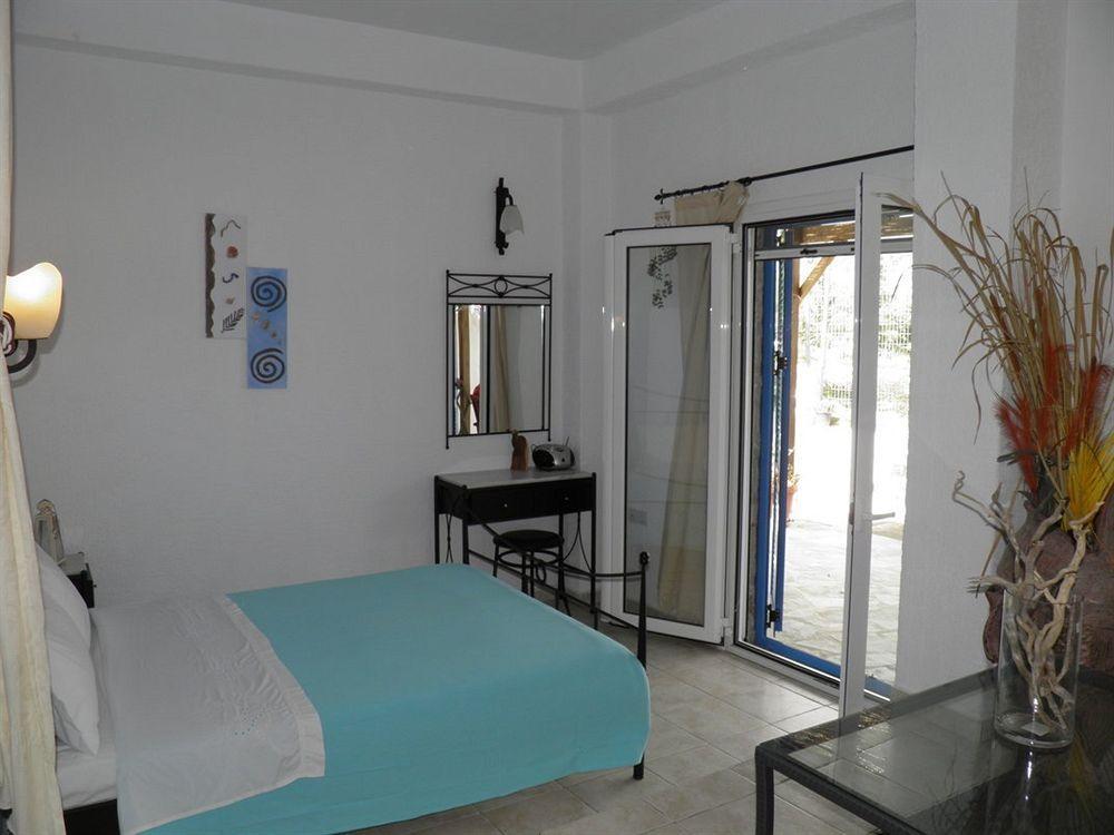 Agnanti Beach Apartments Archangelos  Buitenkant foto
