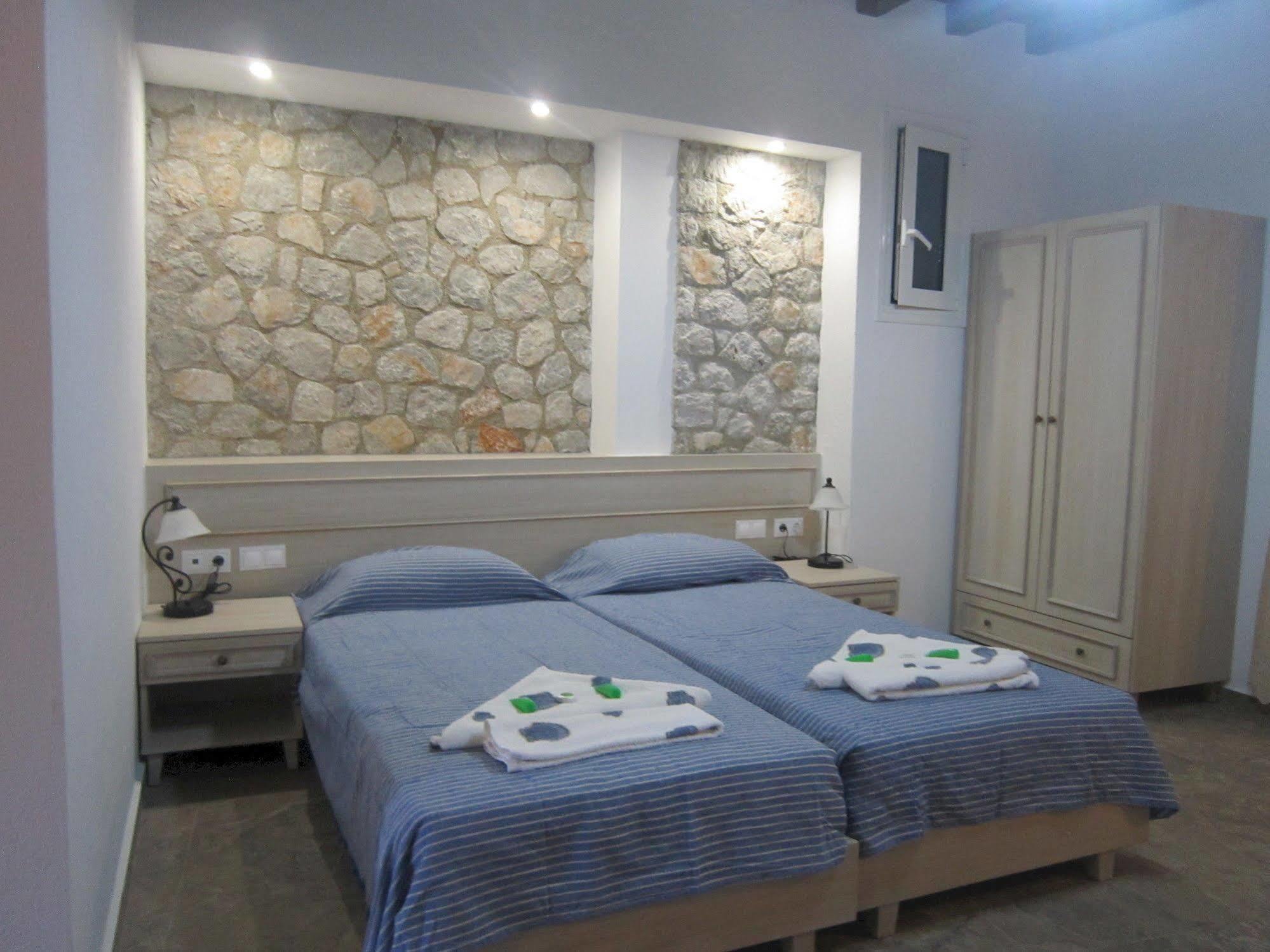 Agnanti Beach Apartments Archangelos  Buitenkant foto